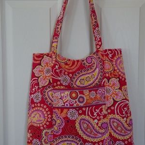 Vera Bradley Curvy Tote- Raspberry Fizz